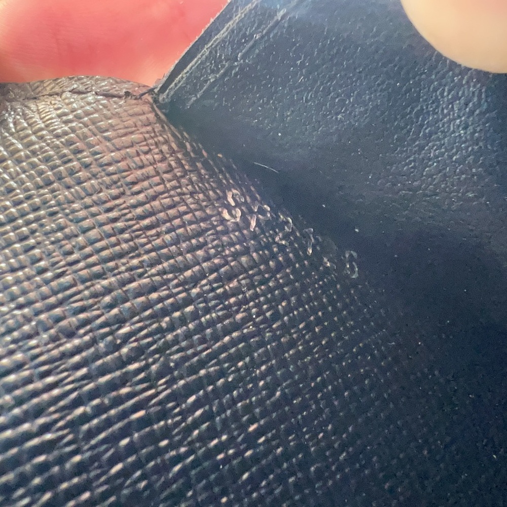 Louis Vuitton Twist Chain Wallet - Picture 8 of 8